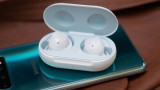 Cả Apple cũng để lộ thông tin về Samsung Galaxy Buds Plus