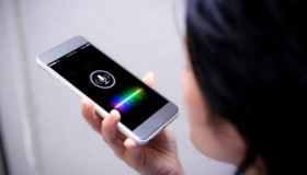 Ngoài Face ID, iPhone còn có thể mở khóa bằng giọng nói như thế nào?