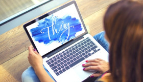 Mệnh Thủy hợp điện thoại màu gì để thần tài gõ cửa, xóa tan vận rủi? 