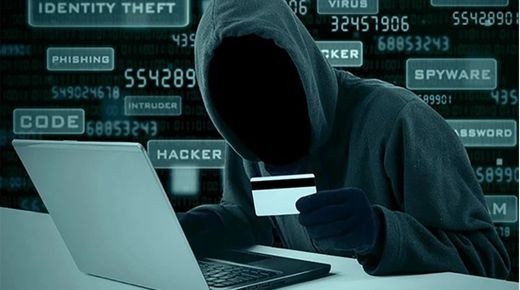 Người dùng phần mềm "bẻ khóa" đối mặt với nguy cơ mất sạch tiền trong tài khoản
