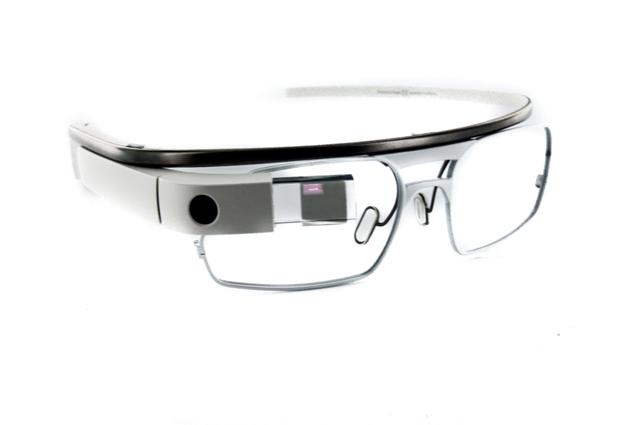 Mắt kính Google Glass đã phát hành một bản cập nhật phần mềm bí ẩn? Mat kinh Google Glass ra ban cap nhat firmware bi an hinh 1