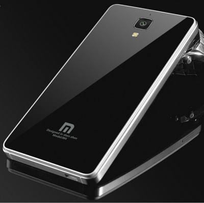 Smartphone mat lung kinh hay vo kim loai Chat lieu nao tot hon hinh 2