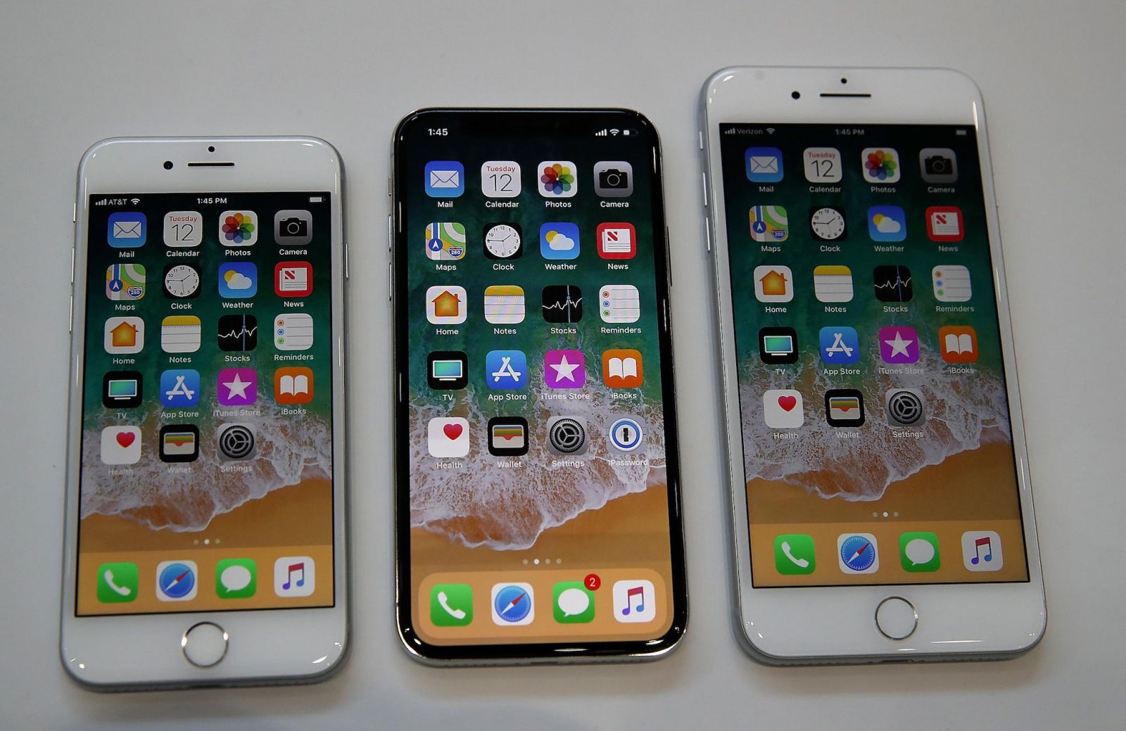 dat hang iphone 8 iphone x hinh anh 3