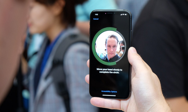 so sanh intelligent scan samsung galaxy s9 va face id tren iphone x hinh anh 4
