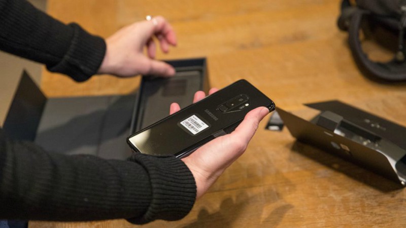 galaxy s9 s9plus tang kem op lung