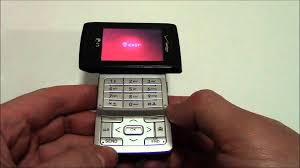 Điện thoại LG VX9400 nhung dien thoai duoc cac sieu anh hung trong Avengers sư dung khi tham chiến thuoc hang nao