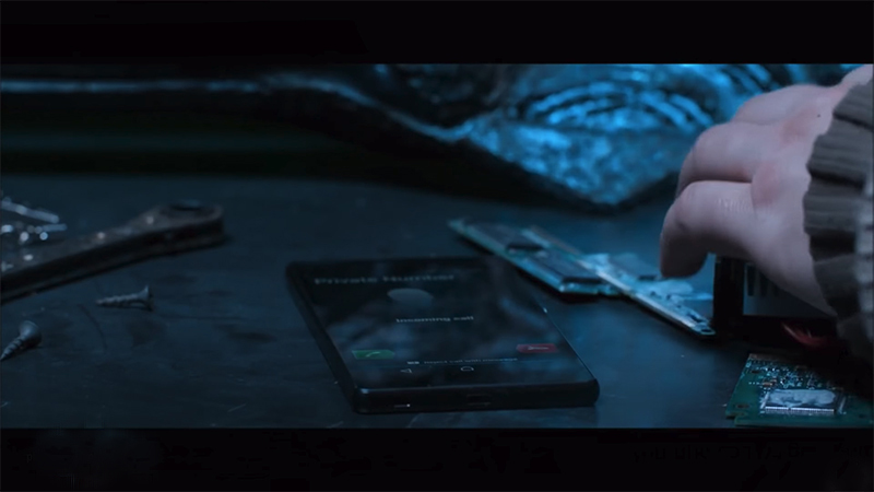 Sony Xperia xuất hiện hầu như trong các tập của Spider-Man