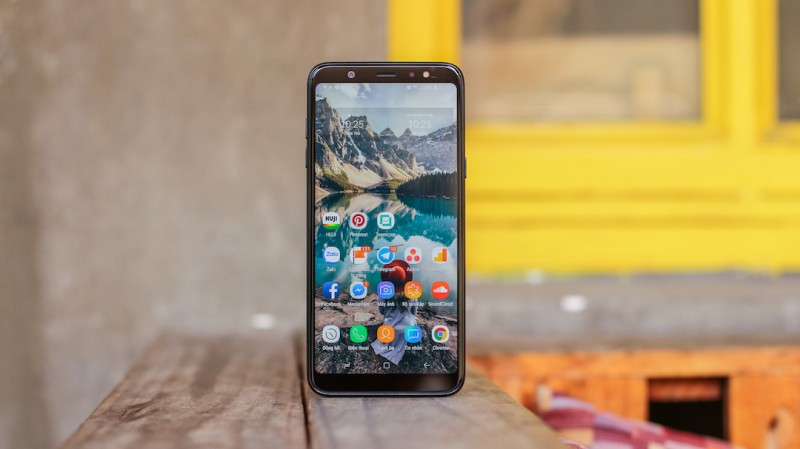 bat ngo voi bo camera tren samsung galaxy a6 plus
