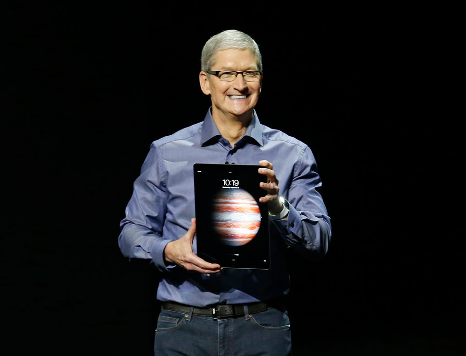 8 li do bạn nen mua ipad doi dau cua apple hơn la ipad pro