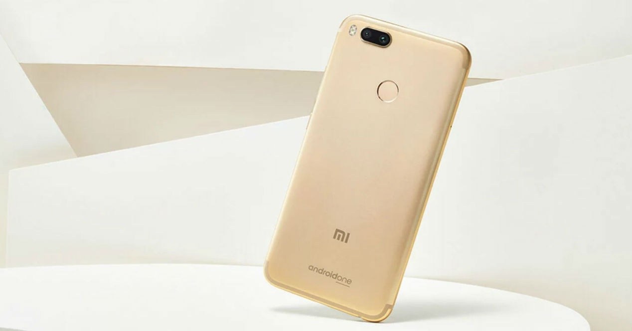 xuat hien smartphone gia re chay tren he dieu hanh androi go moi cua xiaomi
