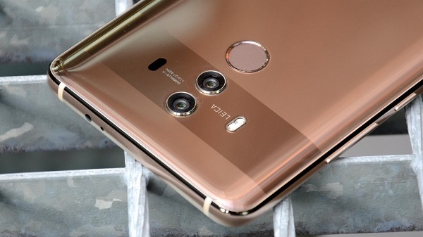 huawei chuan bi trinh lang mot sieu pham voi man hinh oled 6.9 inch cua samsung hinh 3
