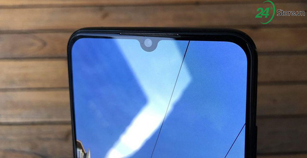 Vivo V11 Pro Chính thức ra mắt với giá chỉ 8 triệu đồng vivo v11 pro chinh thuc ra mat: tai tho, camera kep, cam bien van tay duoi man hinh 2