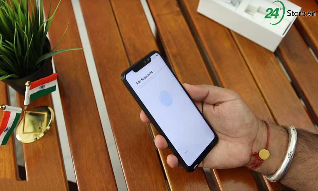 Redmi Note 6 Pro chính thức lộ diện dù chưa đến ngày ra mắt redmi note 6 pro bat ngo lo dien trong video dap hop