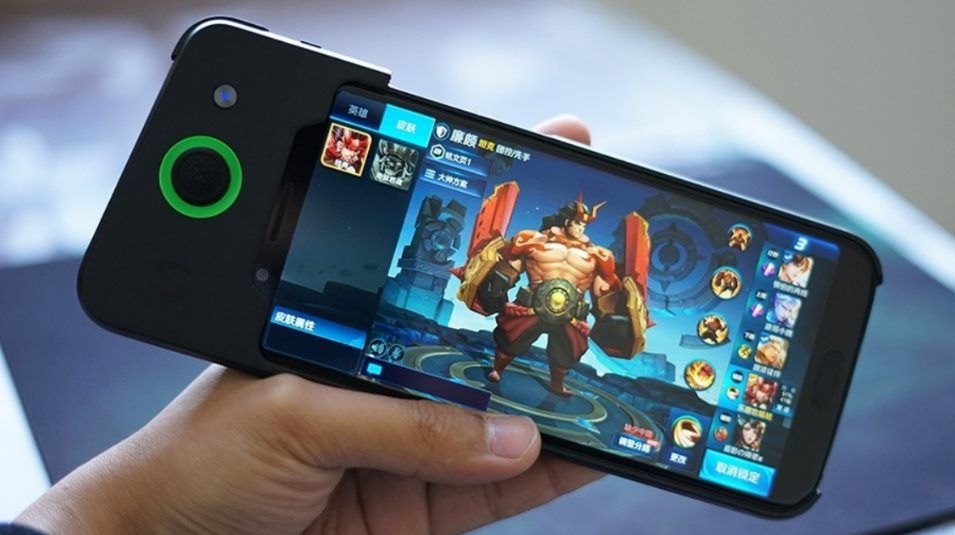 xiaomi blackshark 2 thiet ke cao cap, hieu ung den cuc chat