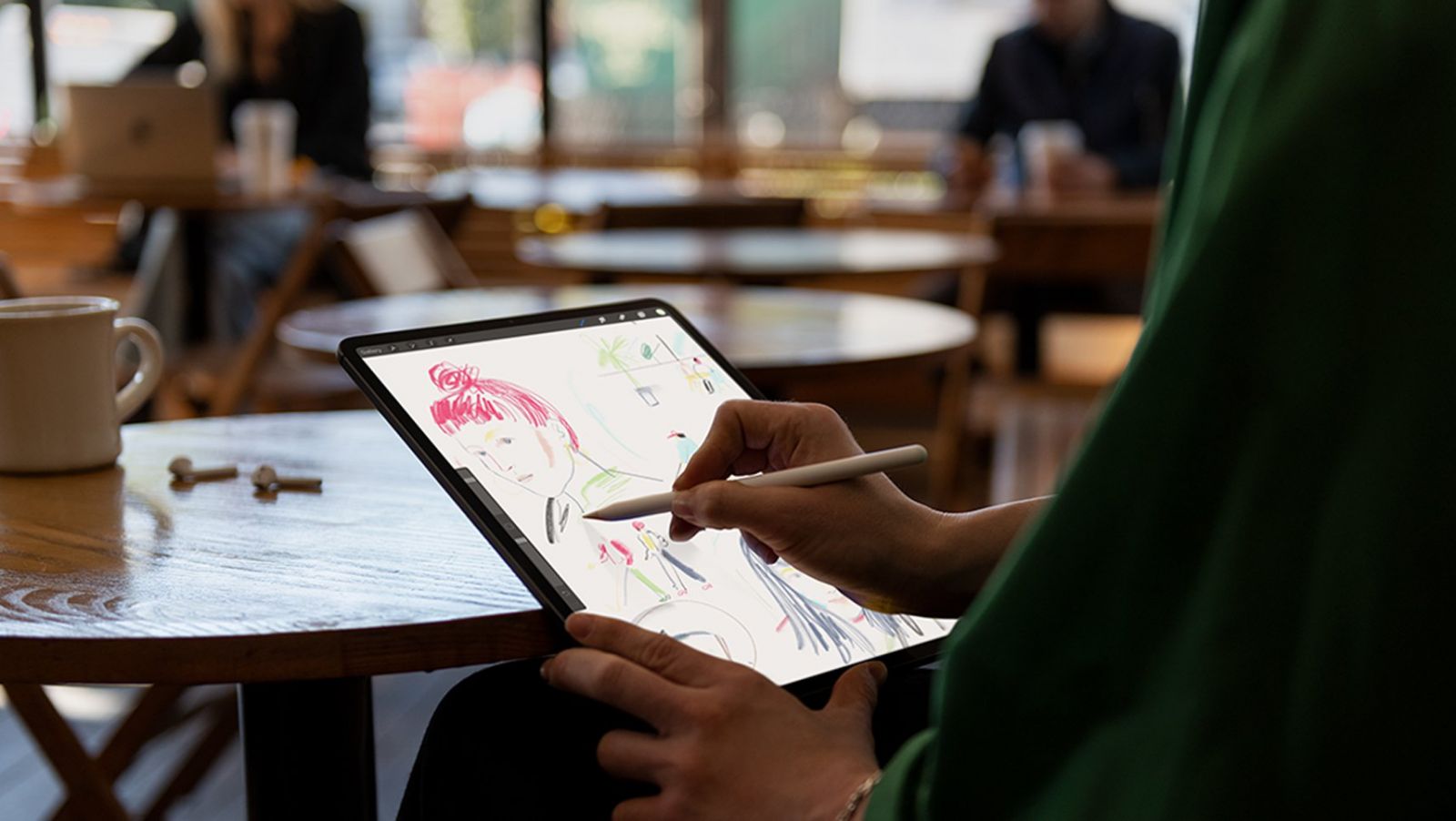 diem lai cac tinh nang noi bat cua ipad pro 2018 ra mat dem qua