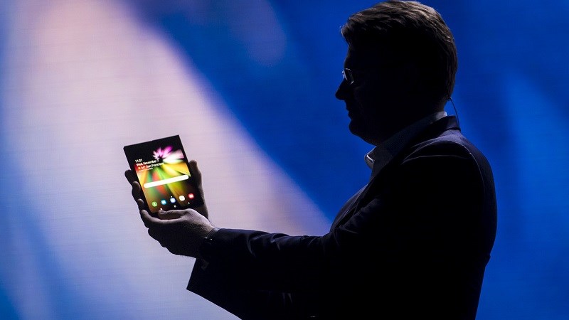 samrtphone man hinh gap cua samsung se co giat dat do len den 41 trieu