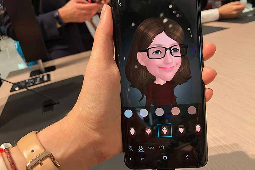 cach-dung-ar-emoji-tren-samsung-galaxy-s9-s9-plus