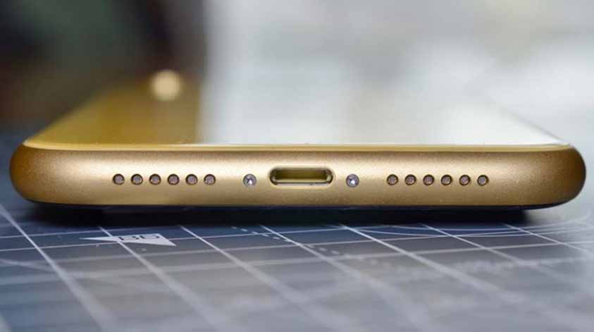 Trên tay iPhone XR bản sắc người Mỹ