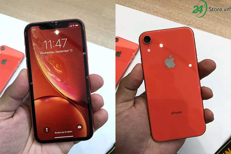 iPhone XR 64GB 05