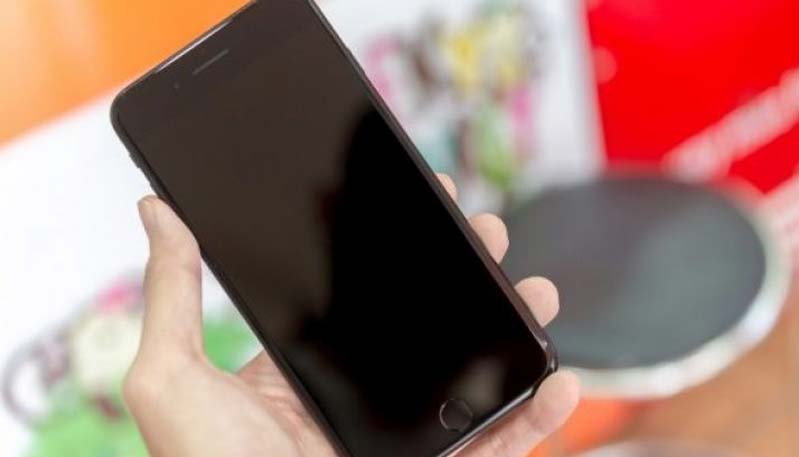 Mẹo tự khắc phục iPhone 8 bị treo cực hiệu quả ngay tại nhà Mẹo tự khắc phục iPhone 8 bị treo khi cập nhật iOS mới