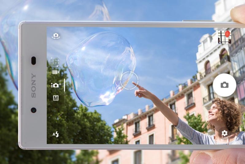 Soán ngôi Nokia 9 PureView, Sony tung quái vật 8 camera 