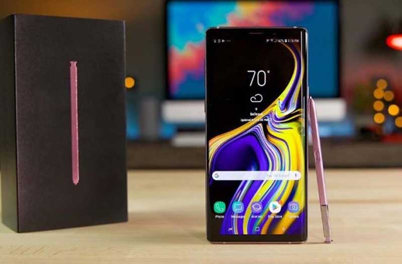 diem khac biet co ban giua samsung galaxy note 9 xach tay va hang cong ty anh 1