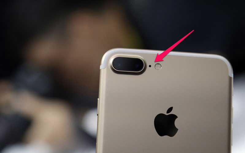 lo nho canh camera sau cua iphone co cong dung than ky it ai biet hinh anh 1