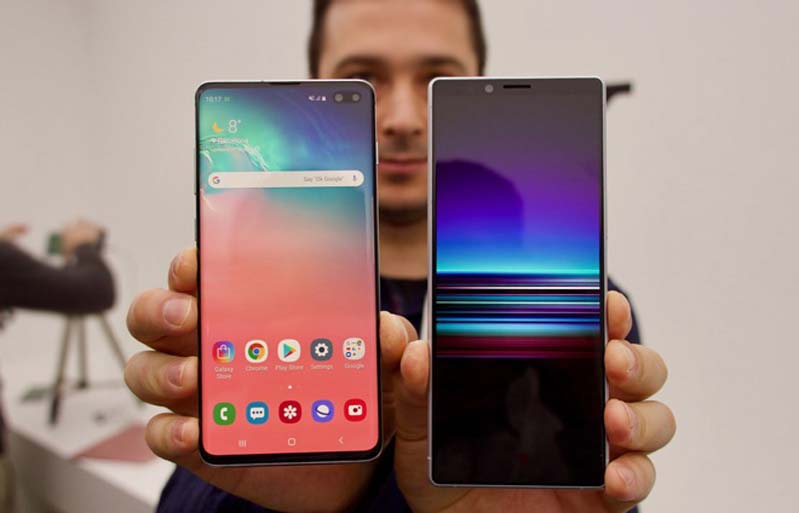 So sánh Samsung Galaxy S10 và Sony Xperia 1 