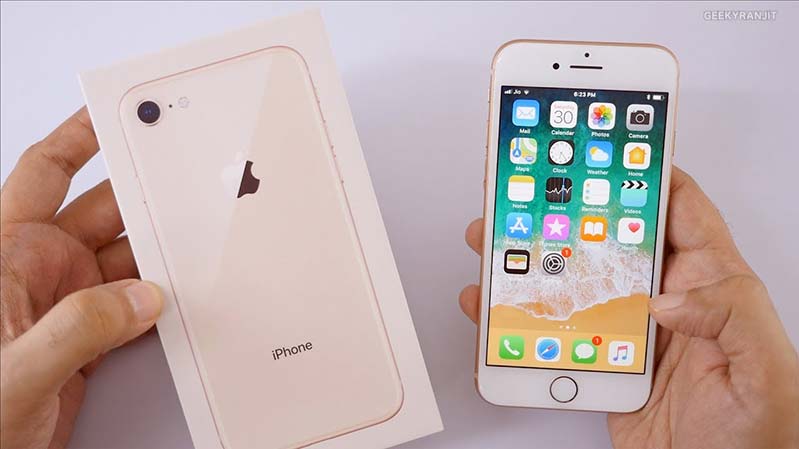iphone 8 co may mau hinh anh 4