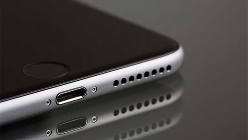 iPhone 8 cu va nhung han che so sanh voi Galaxy Note 8 hinh anh 1