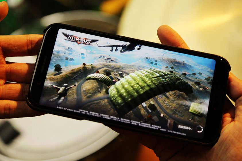 Top 5 smartphone cân hết mọi thể loại game - 5