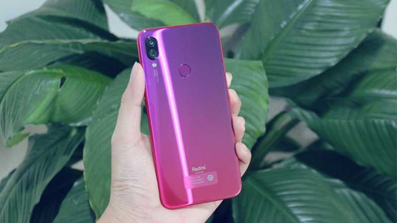 Thiết kế bên ngoài Redmi Note 7 Pro