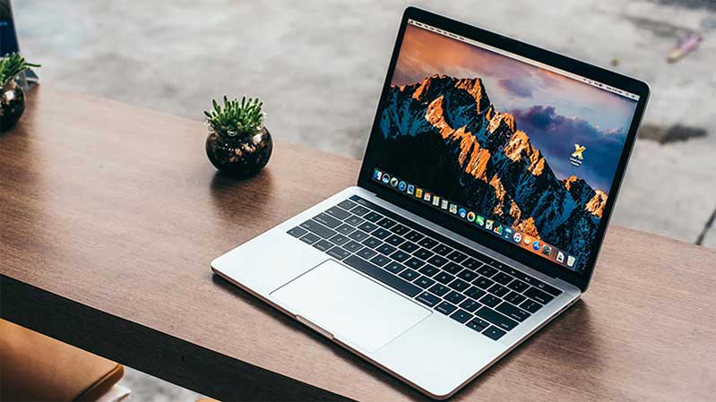 Có nên mua Macbook khi đang là học sinh, sinh viên không?