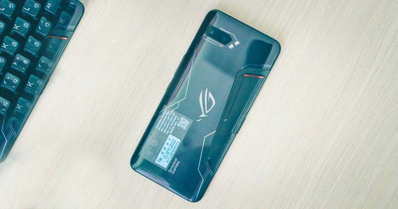 so sanh black shark 2 pro va rog phone 2 di tim ong vua lang game 4