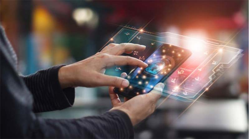 iPhone bị nghi ngờ gửi dữ liệu web về Trung Quốc