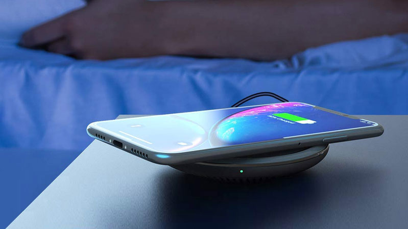 Test sạc không dây của iPhone 11 Pro Max
