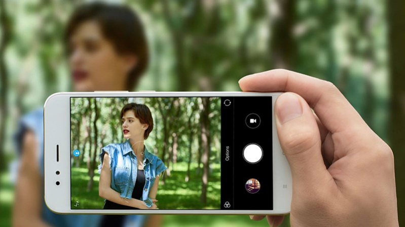 chụp ảnh xóa phông