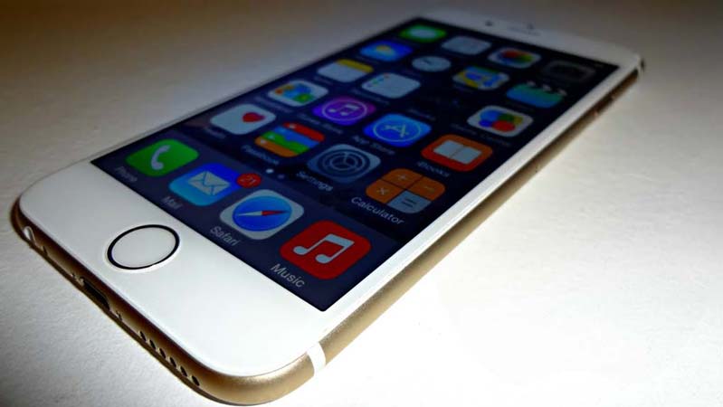Anh nông dân lên thành thị sắm iPhone 6 đang giảm giá kịch sàn