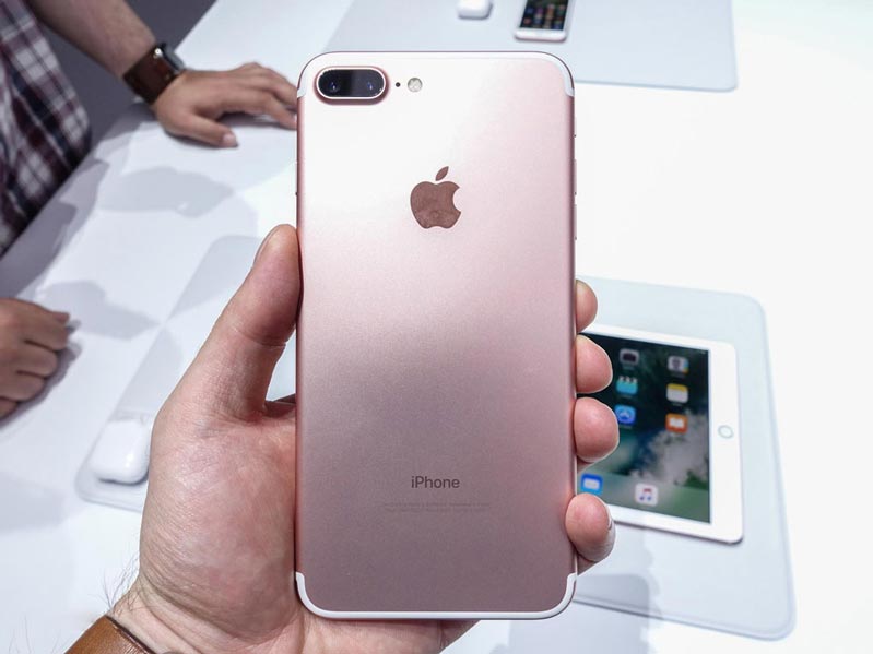 4. Đừng bỏ qua smartphone đời cũ