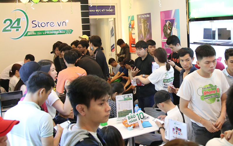 mua iphone x 256gb cũ tại 24hstore