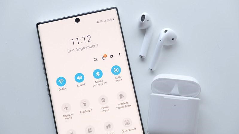 khi tai nghe ghép nối với các thiết android