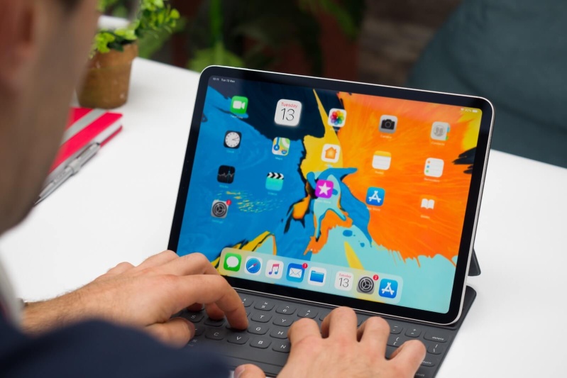 Hiện năng vượt trội đáp ứng mọi nhu cầu học tập, làm việc và giải trí