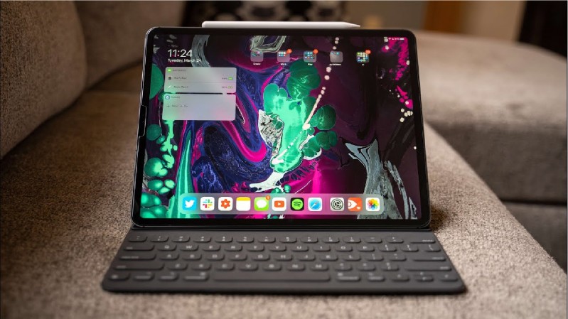 24hStore đang sẵn hàng Smart Keyboard Folio 2020