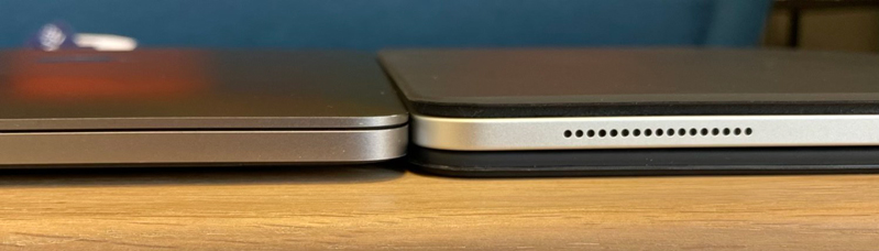 Mỏng nhẹ như một chiếc Macbook chính hiệu