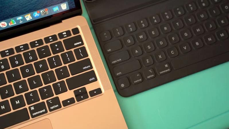 với các thiết bị đi kèm, ipad pro không khác gì một chiếc macbook