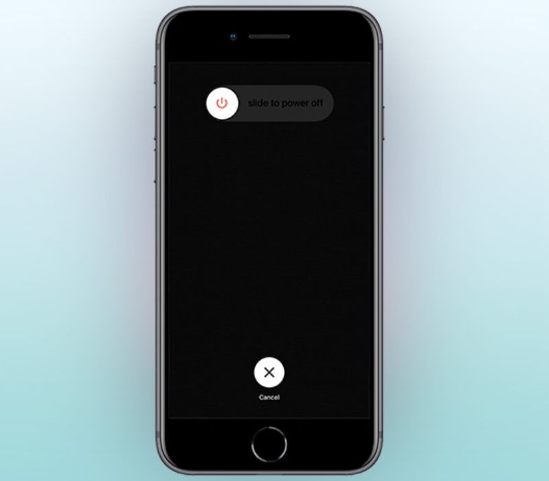 Nhẫn và giữ nút nguồn iPhone