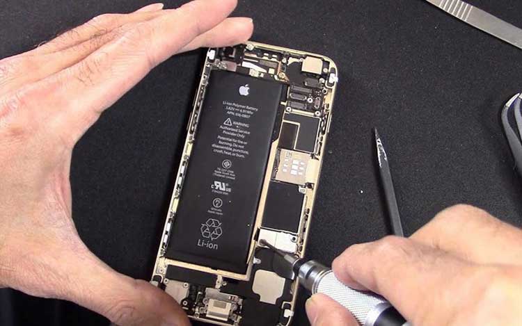 Thay pin iPhone nhanh