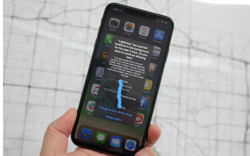 tính năng bật chế độ tối trên iPhone SE 2020