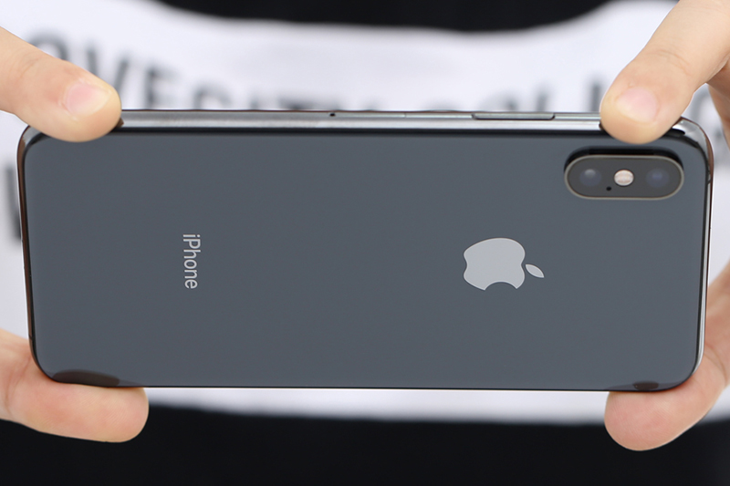 Thời lượng pin của iPhone XS được tăng lên nhờ iOS 13