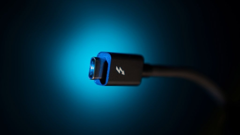 Tốc độ kết nối không thay đổi so với Thunderbolt 3